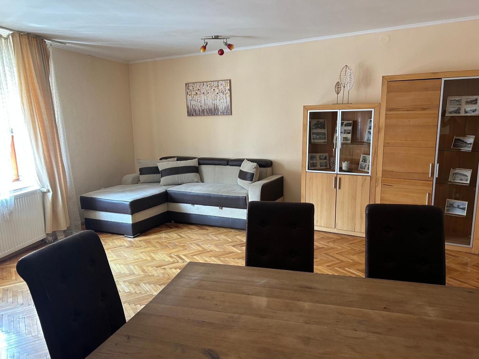 Dioniss Apartment Sibiu Bagian luar foto